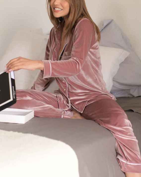 Pyjama Femme en Velours